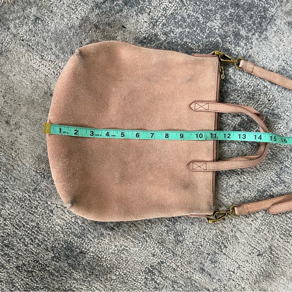 Madewell Zip-Top Transport Crossbody Blush Nubuck Suede Leather. - Picture 6 of 9